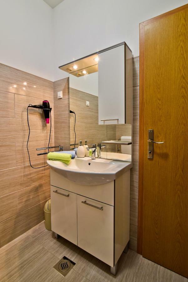 Apartments Mica Врси Экстерьер фото